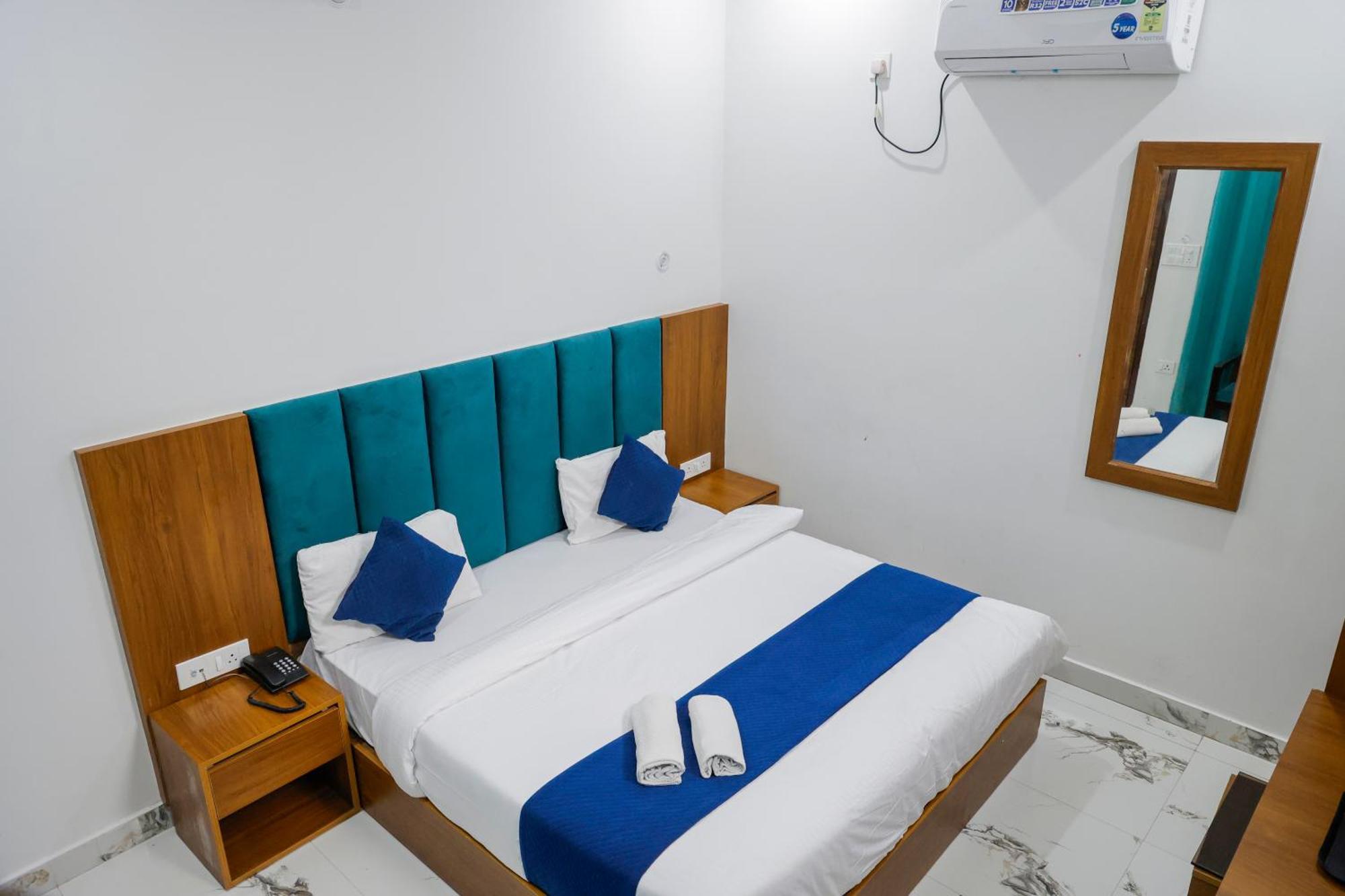 Hotel Parth Inn Rishīkesh Eksteriør billede