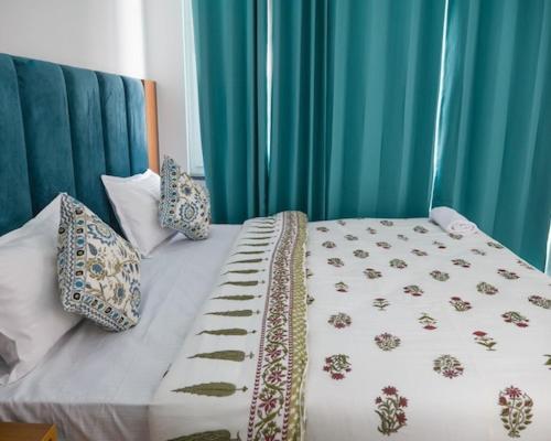 Hotel Parth Inn Rishīkesh Eksteriør billede